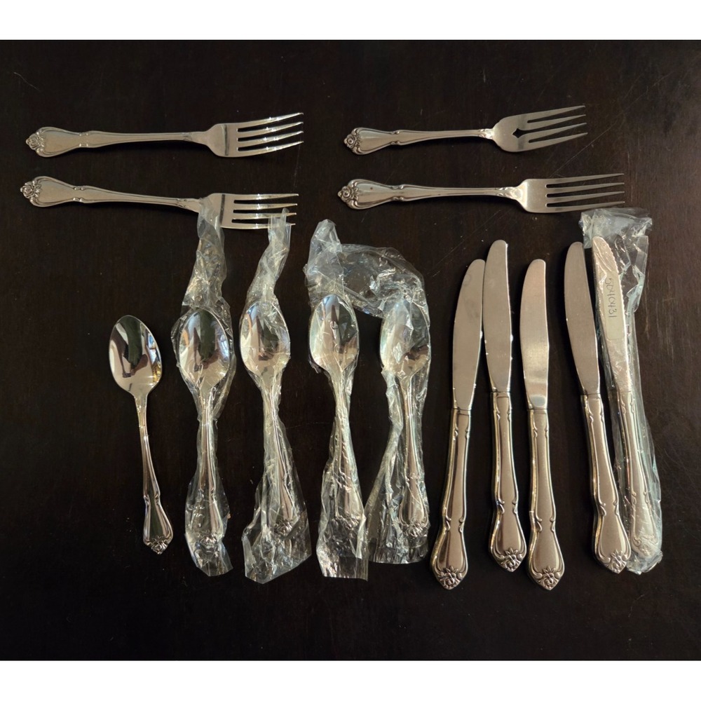 Oneida Arbor Rose True Rose 14 Piece Stainless Flatware Lot  Knife Fork Teaspoon
